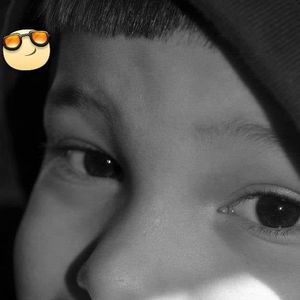 Meet your Posher, Zachery